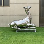 Metal Deer Garden Statues