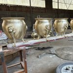 Bronze garden urns sculptures